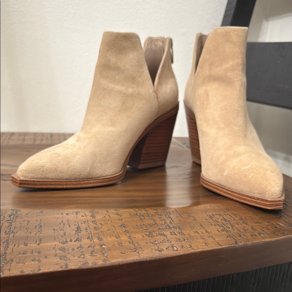 Vince Camuto Suede Tan Ankle Boots
